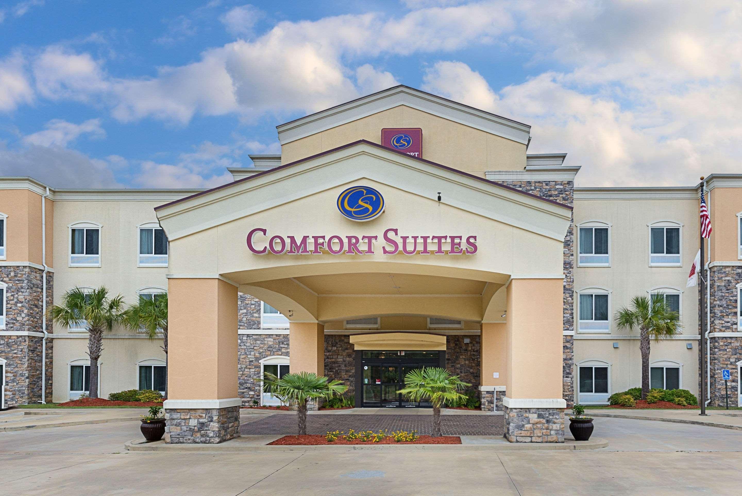 Comfort Suites Leesville Exterior photo