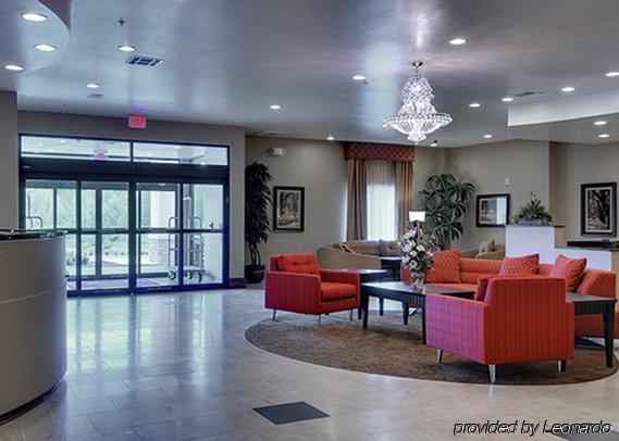 Comfort Suites Leesville Interior photo